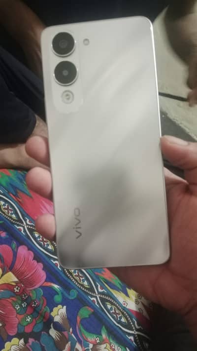 Vivo Y04