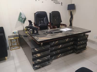 Modern Office Furniture Set for Sale Premium Quality Office Furniture