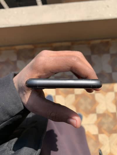 iPhone 11 Simple Non PTA Jv