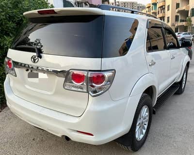 TOYOTA FORTUNER 2013 FULL ORIGINAL