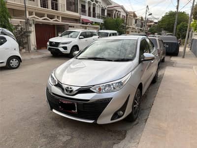 Toyota Yarris Ativ X 1.5 CVT