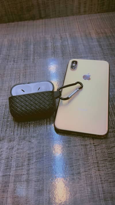 iPhone XS ( PTA Approved ) 64gb