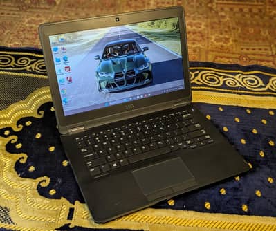 Dell | Core i5 6th generation | 8gb Ram | 256gb SSD | Slim & Fast!