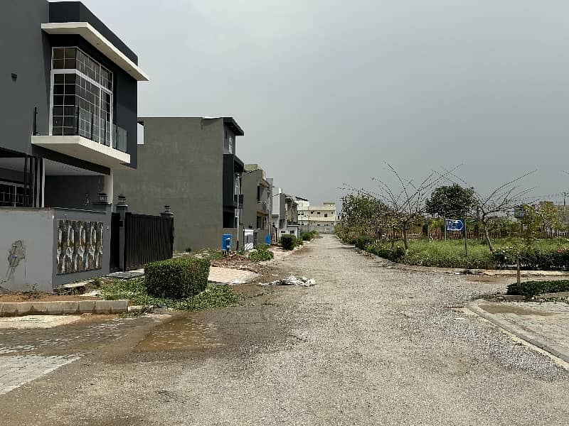 LEVEL PLOT FIRST COME FIRST AVAIL 13