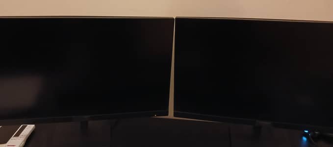 2 HP monitor for sale