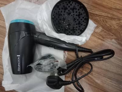 Remington Hair Dryer  Plastic Ionic Styling Attachments Black Set