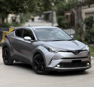 Toyota C-HR 2019 model s led hybrid 24 registered total genuine