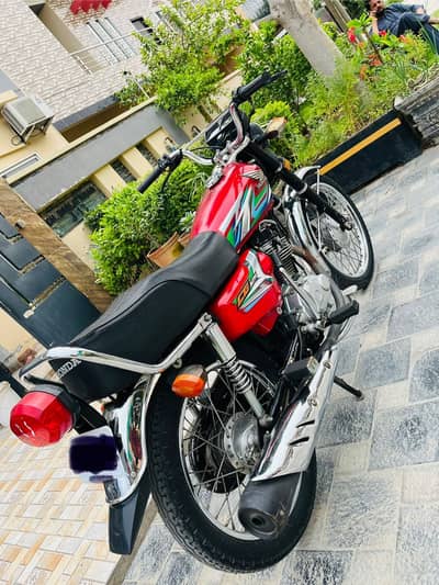 Honda 125 2022 (Engine Sealed never Open)