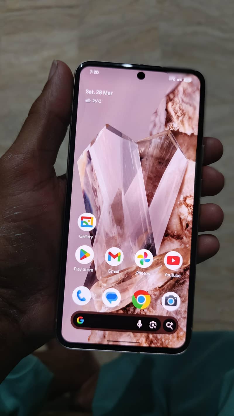 GOOGLE PIXEL 8 1