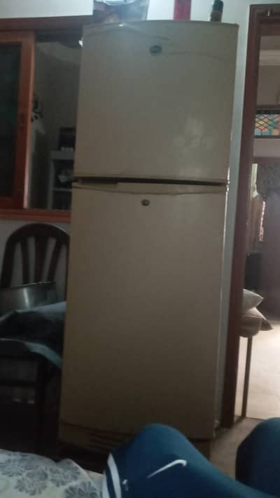 PEL REFRIGERATOR IN GOOD RUNNING CONDITION WITHOUT ANY FAULT