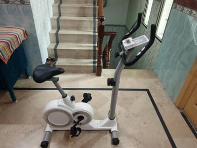 Cycle machine hai new hai condition