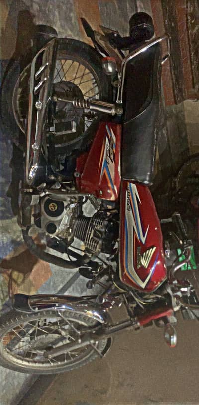 Honda 125 2016 Tanky Tappy