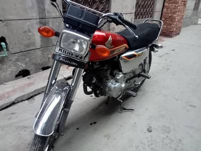 CG125 bari good  cndsn  ingan 10/10 tayr 10/10 signal hand youz