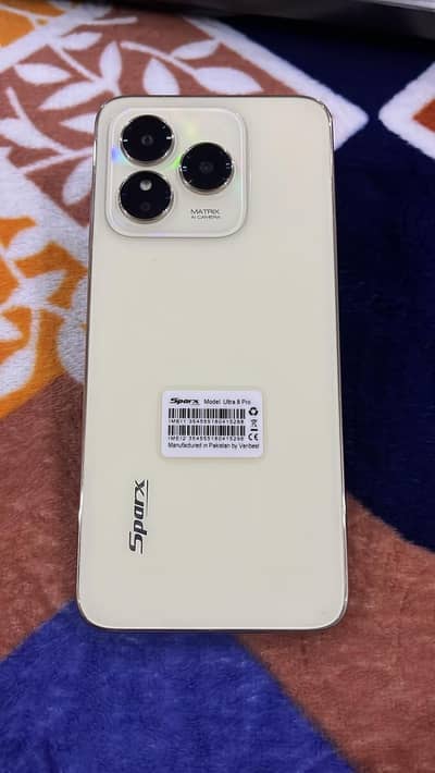 Sparx ultra 8 pro 8/256