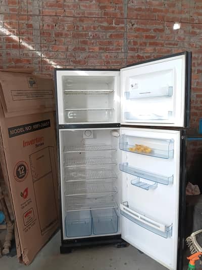 electolux xl size refrigrator for sale