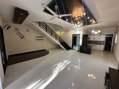 Rent 10 Marla house in Bahria town phase 4