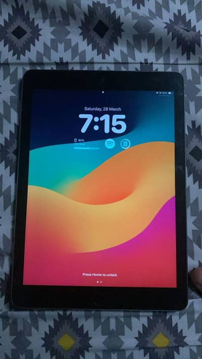 Apple Ipad 6th generation