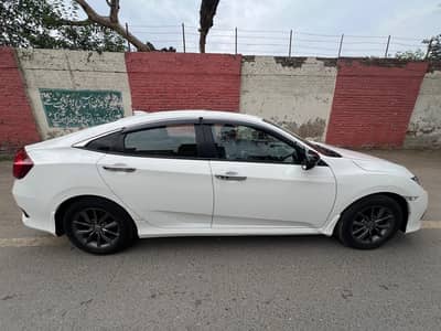 Honda Civic Oriel 2021