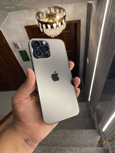 iPhone 13 Pro Max factory unlock