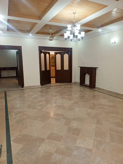 3 bedrooms & 3 bathrooms ground portion available for rent in G9