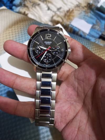 Casio MTP-1374D-IAV