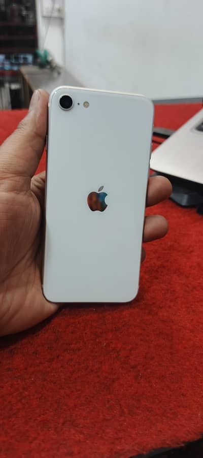 I PHONE SE Factory Unlocked Sim Time