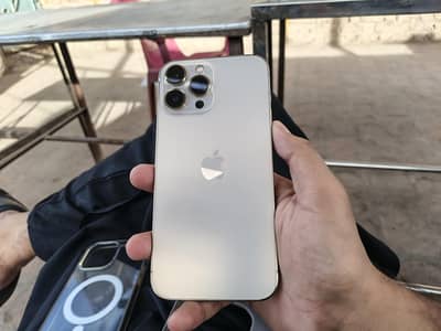 iPhone 13 pro max JV with Box