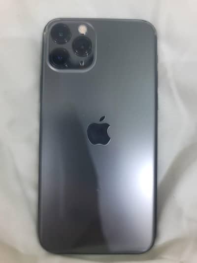 I phone 11 pro Pta Approved 