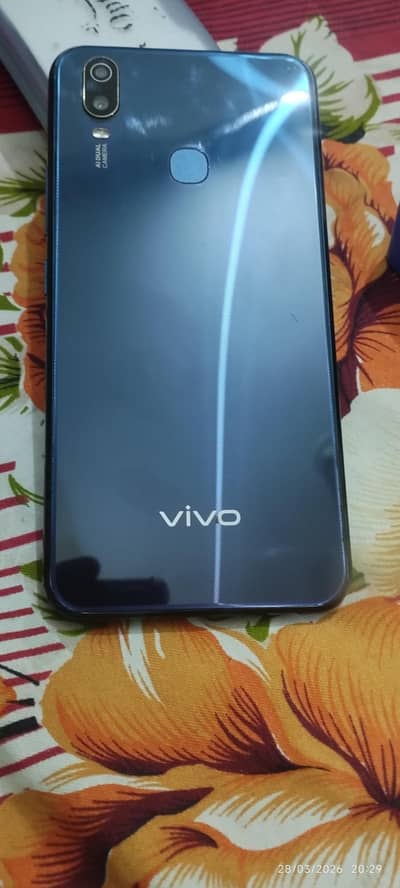 vivo y11