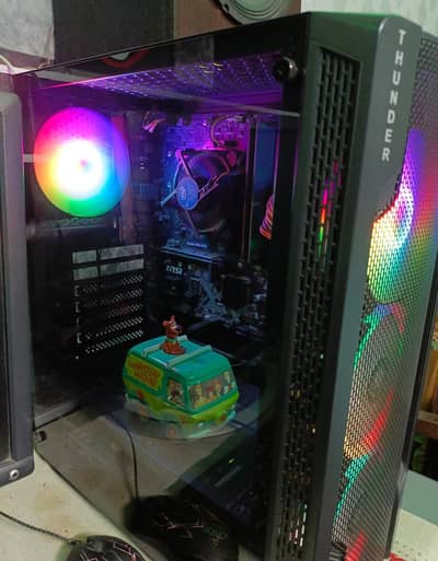 Custom PC- Intel Core i-5, 8 generation with 512 branded SSD.