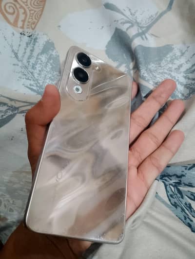 vivo y04 4/64 all ok