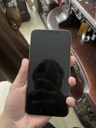 IPHONE 11 Pro Max 64 GB (bypass)