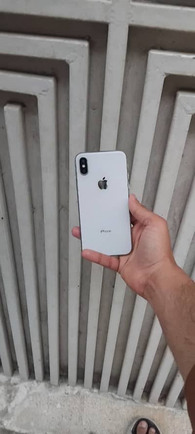 Iphone x pta approved 256gb 10by8 (exchnage possible)