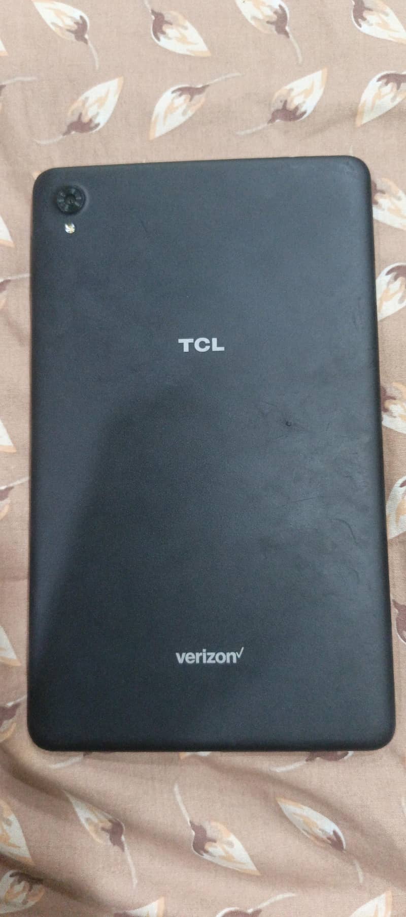 TCL Tablet 9048S 1