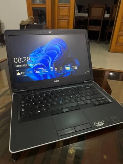 Dell Latitude E7440 i7 | 8GB RAM | SSD + HDD | Backlit | 14" HD