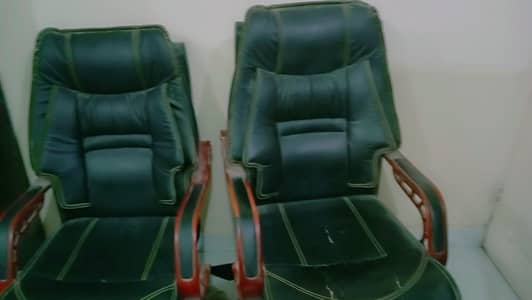 Executive chairs for sale