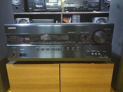 Onkyo SR 608