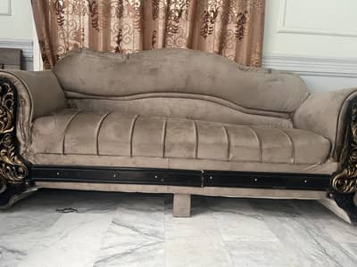 Seven seater sofa set