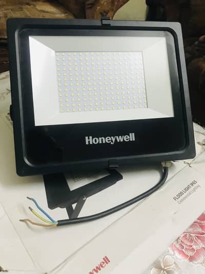 Honeywell flood light Ip65 150 Watt