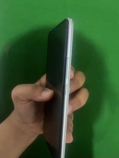 condition 10 by 10  . Not repair,not opened. brand new condition only