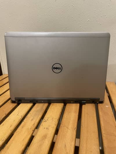 Dell Latitude E7440