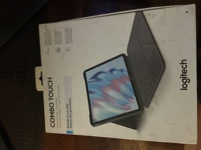 Logitech combo touch keyboard for iPad Air M2 and 5th gen 11 inch