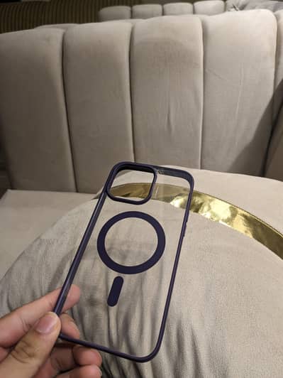 iphone 14 pm wireless charging support