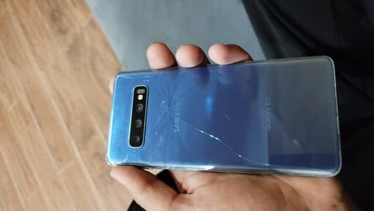 Samsung Galaxy S10 8)128