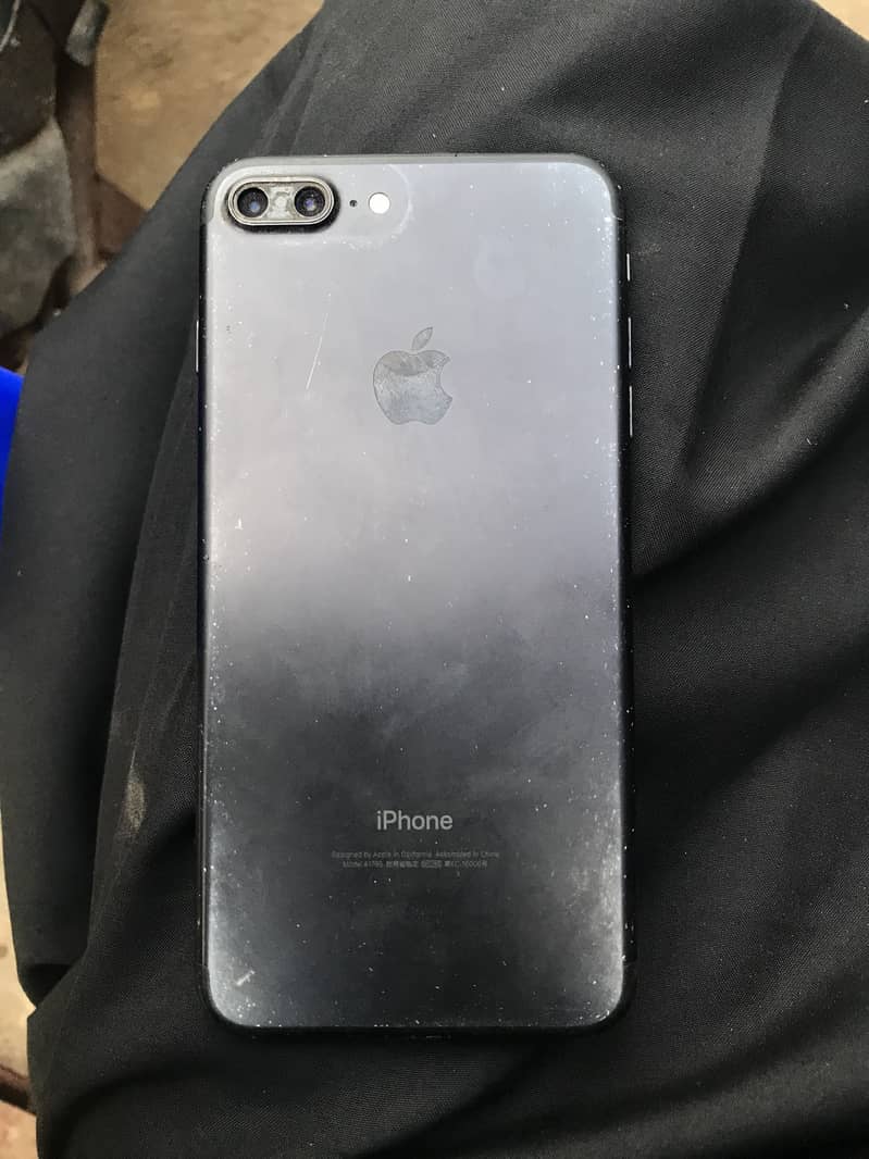 iPhone 7 Plus 1