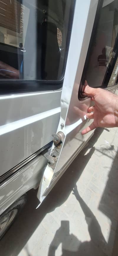 I AM SELLING MY SUZUKI BOLAN 2018