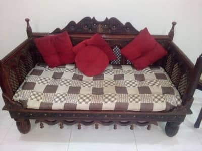 sofa set for sale  and two side tables