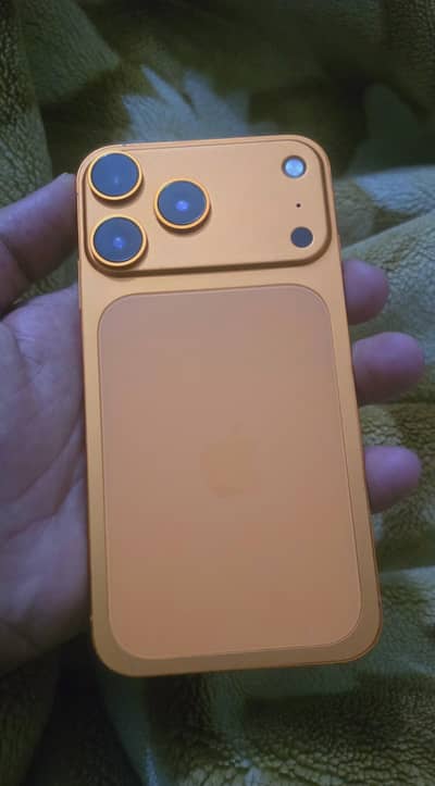 XR Convert To 17 Pro