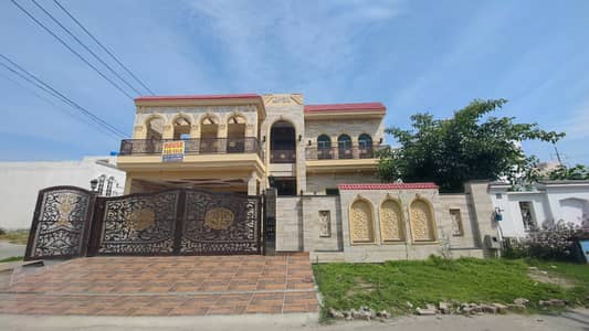 1 Kanal Beautiful Spanish House Available For Sale