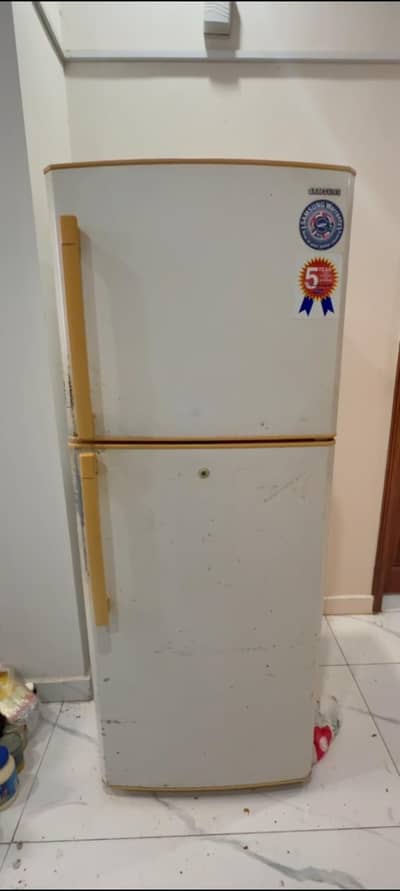 SAMSUNG REFRIGERATOR WORKING PROPERLY